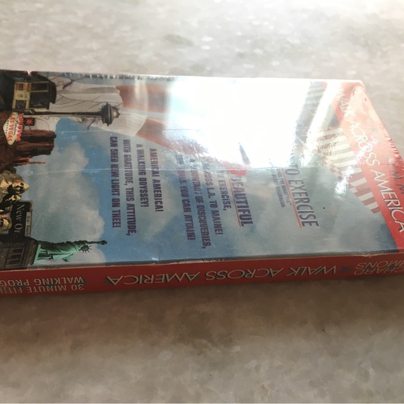 Richard Simmons Walk Across America Fitness Program cassette - Picture 7 of 16